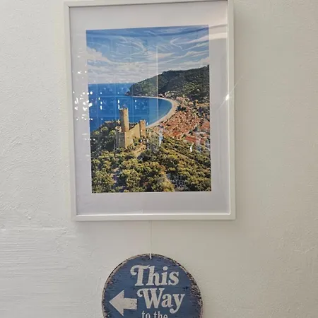 Rose By The Sea-il Tuo Angolo Di Paradiso Apartment Savona